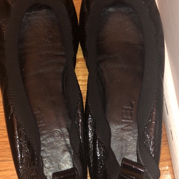 Shoes - Picture 3 of 5